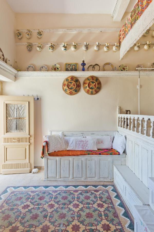 Traditional Karpathian House Menetai Luaran gambar